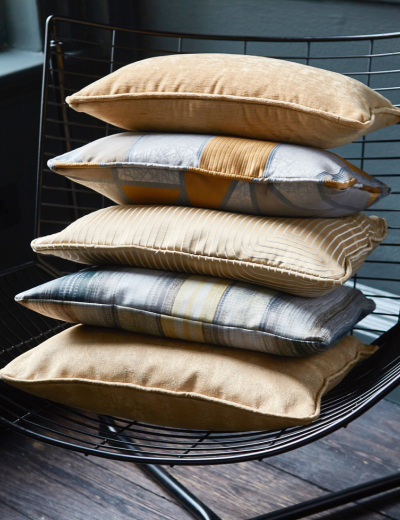 Innovate Contract Roman Blind Innovate Contract Roman Blind